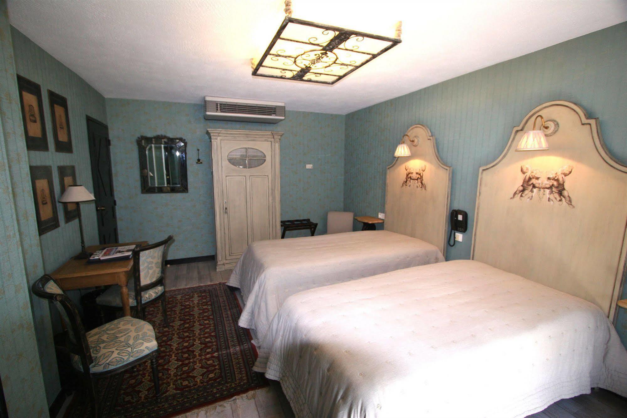 Hotel Saint Pierre Boutique-Hotel Saumur Esterno foto